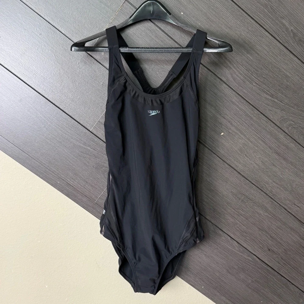 Speedo PowerPLUS Women's One Piece Swimsuit Size 14 Black Chameleon Reflective